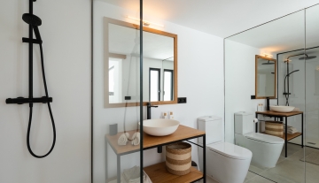 Resa Estates Ibiza for sale villa sea views koop bathroom 2.jpg